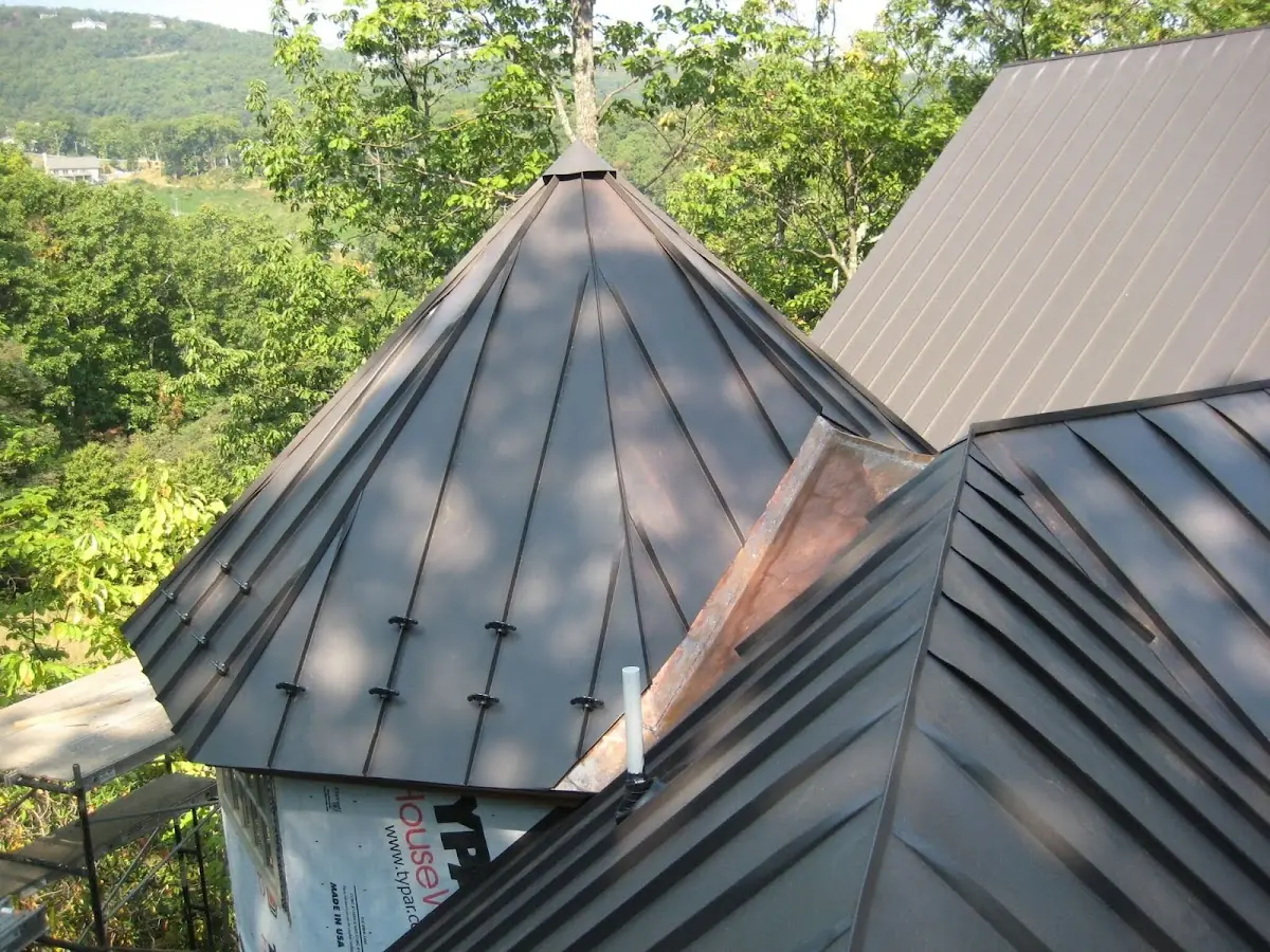 Professional Roof Tarp Installation by Craftsman Roofing in Heather Glen